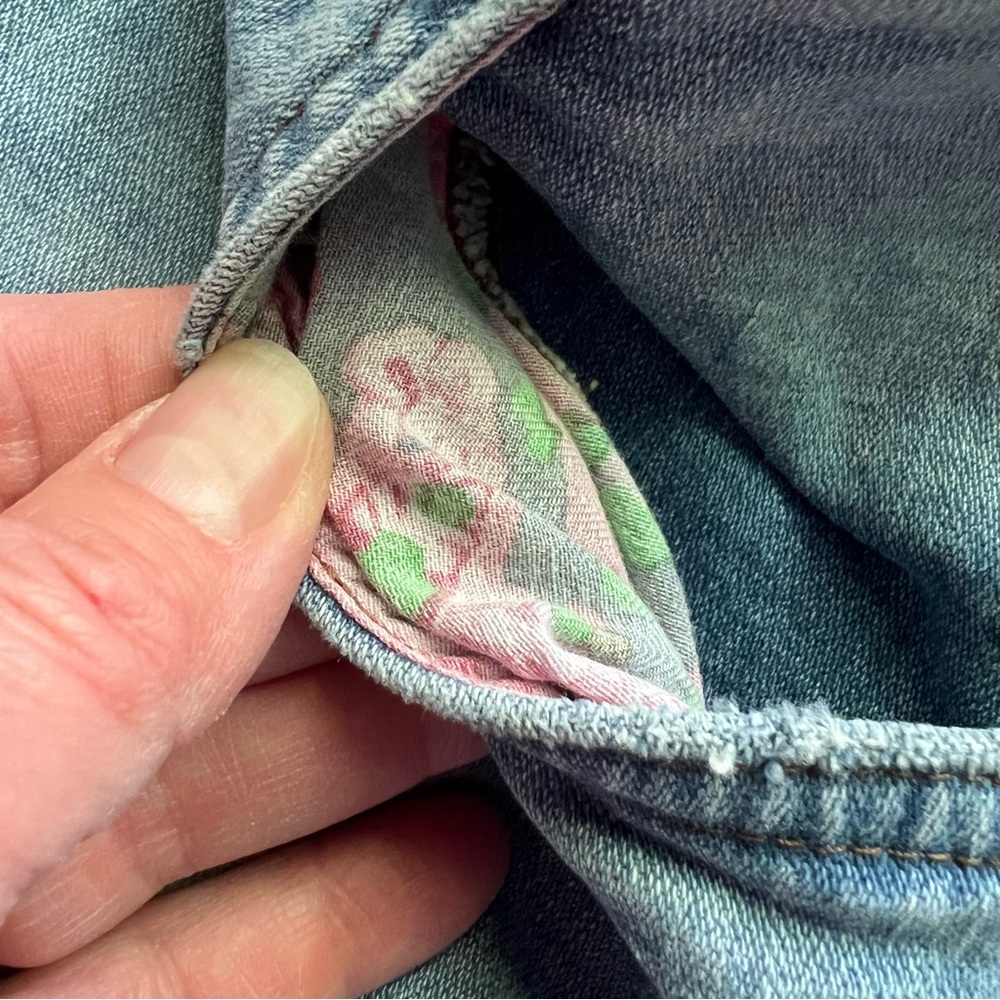 Wrangler Sky Blue Distressed Straight Jeans - Picture 5 of 13